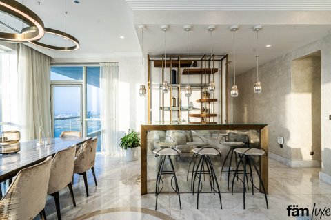 Купить квартиру в Дубае: 5 спален, 566.7м², № 7770 - фото 30