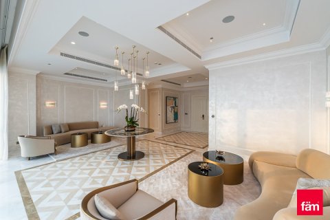 Купить квартиру в Дубае: 5 спален, 566.7м², № 7770 - фото 13