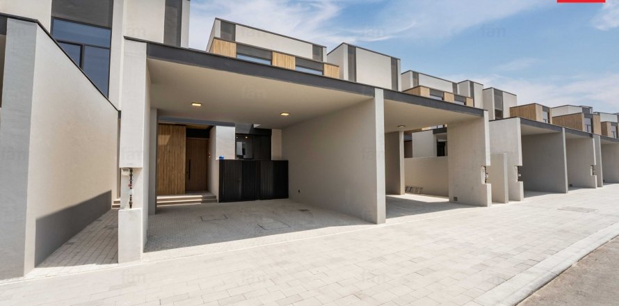 Townhouse in Dubai 3 bedrooms, 171.4 sq.m. № 50011