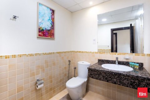 Apartment in Dubai 2 bedrooms, 118.4 sq.m. № 50022 - photo 20