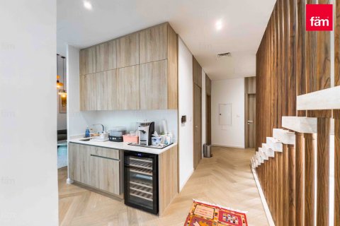 Villa in Al Furjan, Dubai 4 bedrooms, 301.9 sq.m. № 50020 - photo 20