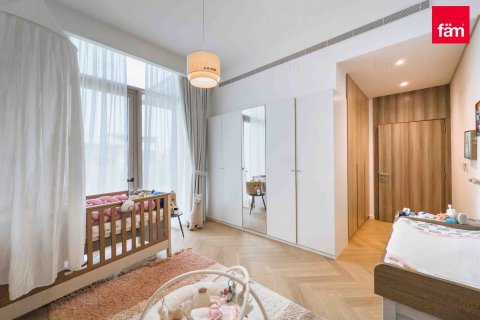 Villa in Al Furjan, Dubai 4 bedrooms, 301.9 sq.m. № 50020 - photo 17