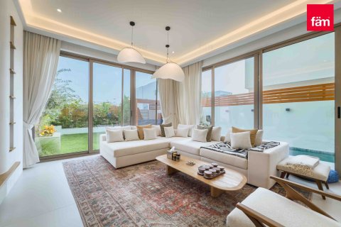 Villa in Al Furjan, Dubai 4 bedrooms, 301.9 sq.m. № 50020 - photo 2