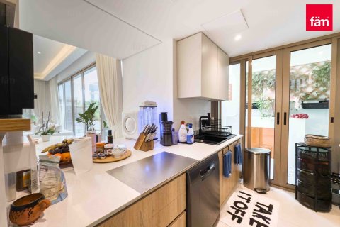 Villa in Al Furjan, Dubai 4 bedrooms, 301.9 sq.m. № 50020 - photo 8