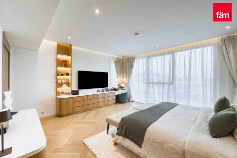 Villa in Al Furjan, Dubai 4 bedrooms, 301.9 sq.m. № 50020 - photo 13