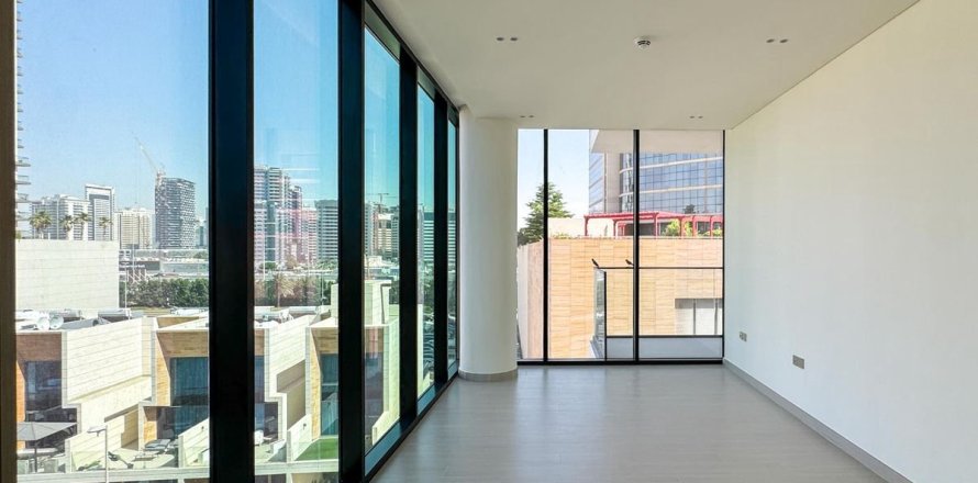 Apartamento en Dubai, 2 dormitorios, 107.5 m², № 109406