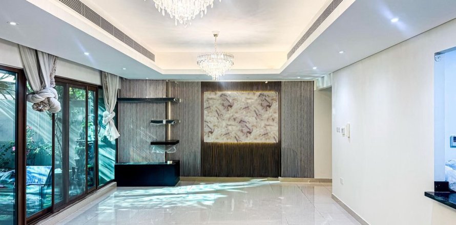 Townhouse in Meydan, Dubai 4 bedrooms, 218 sq.m. № 109411