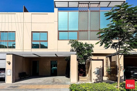 Townhouse in Meydan, Dubai 4 bedrooms, 218 sq.m. № 109411 - photo 2
