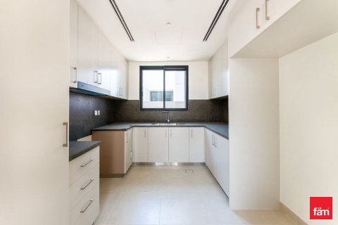 Villa en Dubai, 4 dormitorios, 383.5 m², № 109407 - foto 24