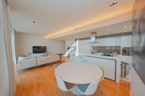 Apartment in Bluewaters Residences, Bluewaters, Dubai 3 bedrooms, 190 sq.m. № 58085 - photo 6
