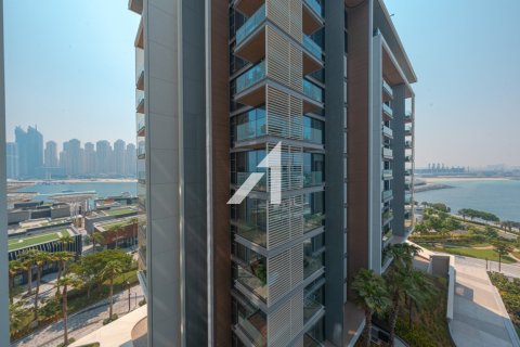 Apartment in Bluewaters Residences, Bluewaters, Dubai 3 bedrooms, 190 sq.m. № 58085 - photo 18