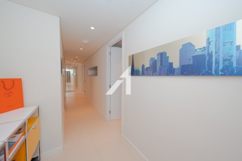 Apartment in Bluewaters Residences, Bluewaters, Dubai 3 bedrooms, 190 sq.m. № 58085 - photo 8