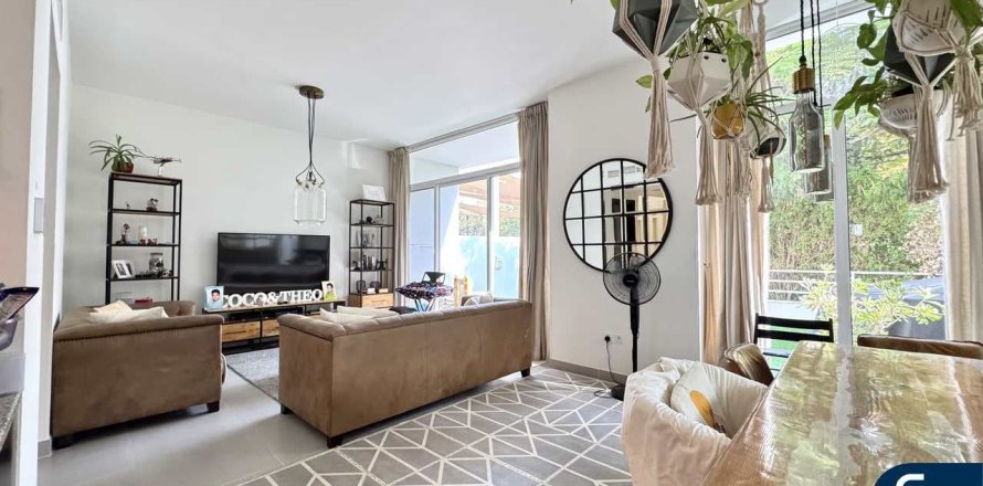 Townhouse in Arabella Townhouses, Mudon, Dubai 3 bedrooms, 276 sq.m. № 76354