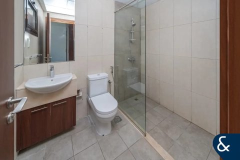 Villa in Jumeirah Village Circle, Dubai 4 bedrooms, 256 sq.m. № 76355 - photo 14