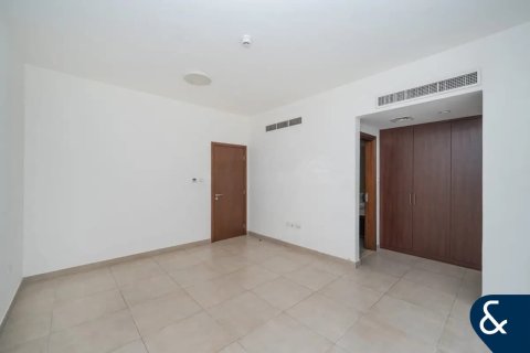 Villa in Jumeirah Village Circle, Dubai 4 bedrooms, 256 sq.m. № 76355 - photo 12