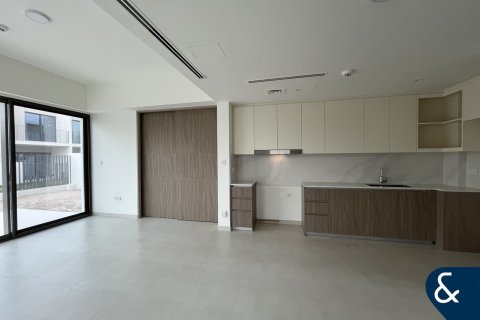 Villa in The Valley, Dubai 4 bedrooms, 258 sq.m. № 76365 - photo 4