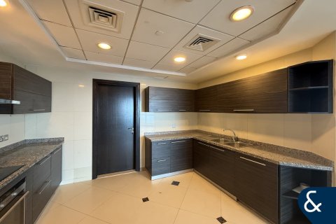 Apartment in 23 Marina, Dubai Marina, Dubai 3 bedrooms, 277 sq.m. № 76364 - photo 12