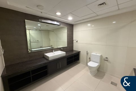 Apartment in 23 Marina, Dubai Marina, Dubai 3 bedrooms, 277 sq.m. № 76364 - photo 14