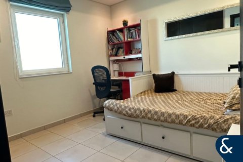 Villa en North Village, Al Furjan, Dubai, 4 dormitorios, 455 m², № 78847 - foto 8