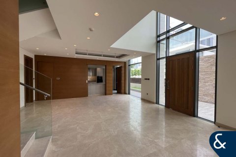 Купить виллу в Sobha Hartland, Мохаммед Бин Рашид Сити, Дубай: 4 спальни, 396м², № 78846 - фото 1