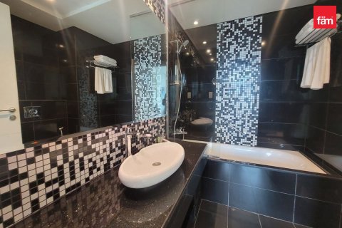 Apartamento en Business Bay, Dubai, 1 dormitorio, 81.2 m², № 121970 - foto 14