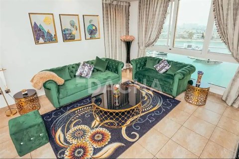 Снять в аренду квартиру в Marina Residences 1, Пальма Джумейра, Дубай: 2 спальни, 162.1м², № 6594 - фото 4