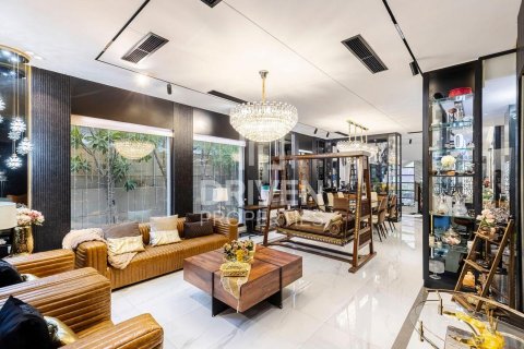 Villa à The Villa, Dubai, 5 chambres, 511 m², № 86787