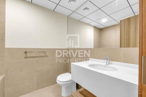 Снять в аренду квартиру в Бизнес-Бэе, Дубай: 2 спальни, 117.43м², № 134194 - фото 12