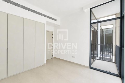 Снять в аренду таунхаус в Мудоне, Дубай: 3 спальни, 168.62м², № 134192 - фото 8
