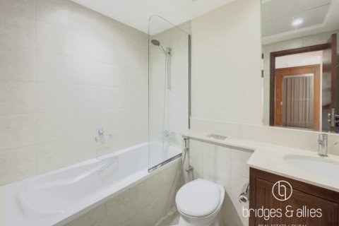 Apartment in Downtown Dubai (Downtown Burj Dubai), Dubai 1 bedroom, 85 sq.m. № 42839 - photo 16
