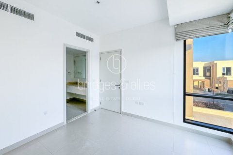 Снять в аренду виллу в Дубай Хилс Эстейт, Дубай: 4 спальни, 283.2м², № 42823 - фото 22