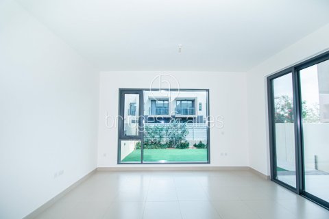 Villa in Dubai Hills Estate, Dubai 3 bedrooms, 199.2 sq.m. № 42828 - photo 17