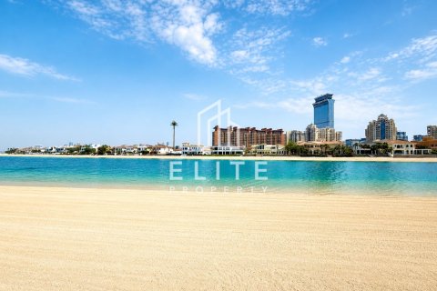 Villa in Palm Jumeirah, Dubai studio, 665 sq.m. № 121479 - photo 3