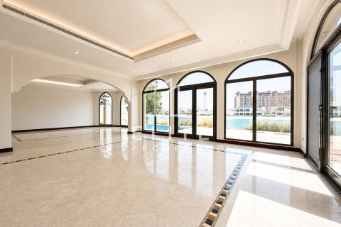 Villa in Palm Jumeirah, Dubai studio, 665 sq.m. № 121479 - photo 8