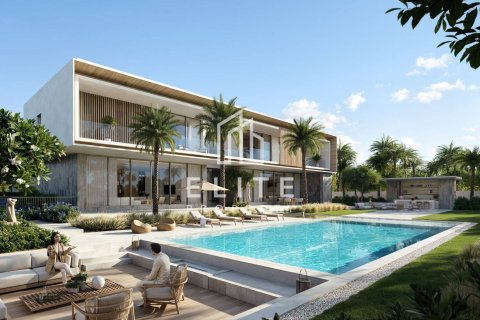 Villa in Dubai 7 bedrooms, 3594 sq.m. № 121478 - photo 5
