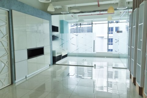 Oficina en Business Bay, Dubai, 77 m², № 16210 - foto 5