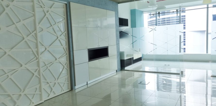 Oficina en Business Bay, Dubai, 77 m², № 16210