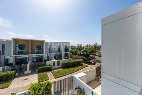 Villa in Ruba, Arabian Ranches 3, Dubai 3 bedrooms, 144.83949312 sq.m. № 114688 - photo 1