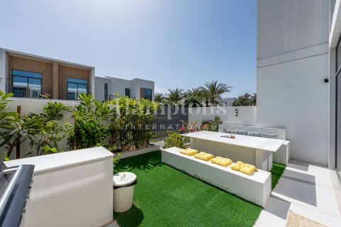 Villa in Ruba, Arabian Ranches 3, Dubai 3 bedrooms, 144.83949312 sq.m. № 114688 - photo 3