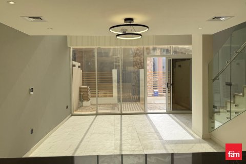 Townhouse in Dubai 2 bedrooms, 94.9 sq.m. № 49876 - photo 6
