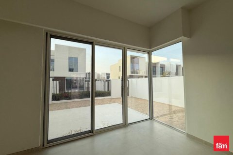 Villa in Dubai 4 bedrooms, 257.5 sq.m. № 49875 - photo 7