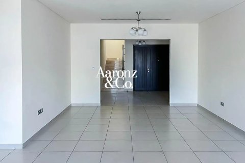 Villa in Jumeirah Village Circle, Dubai 3 bedrooms, 317 sq.m. № 115733 - photo 3