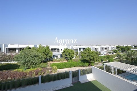 Villa in Dubai Hills Estate, Dubai 5 bedrooms, 577 sq.m. № 115731 - photo 21