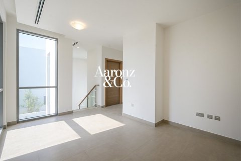 Villa in Dubai Hills Estate, Dubai 5 bedrooms, 577 sq.m. № 115731 - photo 5