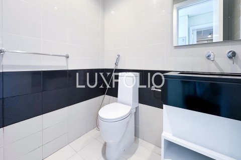 Apartment in The Lofts, Downtown Dubai (Downtown Burj Dubai), Dubai 1 bedroom, 69 sq.m. № 46335 - photo 7