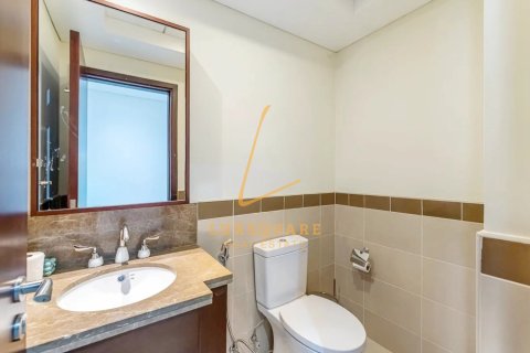 Appartement à Downtown Dubai (Downtown Burj Dubai), Dubai, 2 chambres, 138 m², № 77601 - photo 12