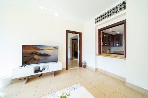 Apartamento en Downtown Dubai (Downtown Burj Dubai), Dubai, 1 dormitorio, 90 m², № 134070 - foto 6