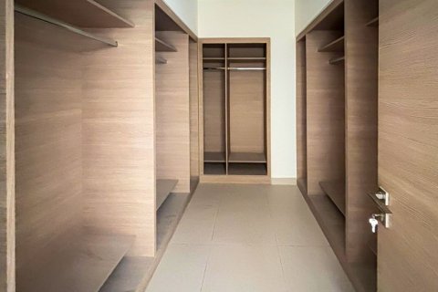Villa en Dubai Hills Estate, Dubai, 4 dormitorios, 432 m², № 134065 - foto 6