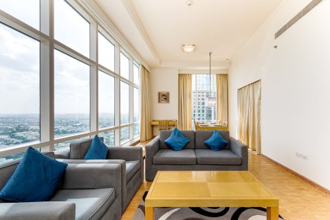 Apartamento en Jumeirah Lake Towers, Dubai, 2 dormitorios, 100.99 m², № 134067 - foto 14