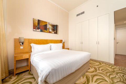 Apartamento en Jumeirah Lake Towers, Dubai, 2 dormitorios, 100.99 m², № 134067 - foto 11